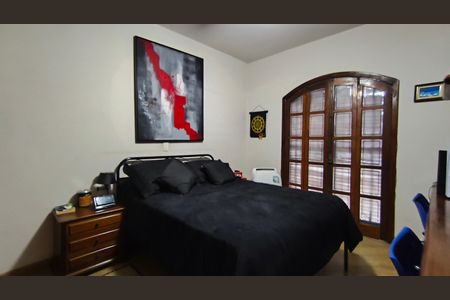 Casa à venda com 220m², 5 quartos e 2 vagas Casa à venda com 220m², 5 quartos e 2 vagasSuíte 1