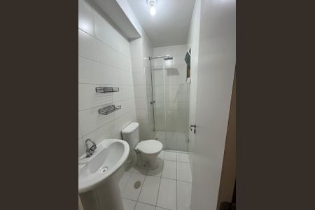 Banheiro de apartamento para alugar com 2 quartos, 50m² em Jardim Barro Branco, Cotia