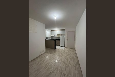 Sala de apartamento para alugar com 2 quartos, 50m² em Jardim Barro Branco, Cotia