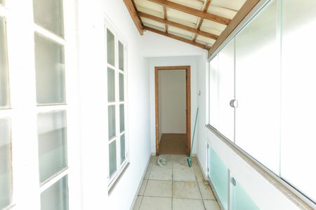 Casa para alugar com 275m², 2 quartos e 3 vagas Casa para alugar com 275m², 2 quartos e 3 vagasTerraço