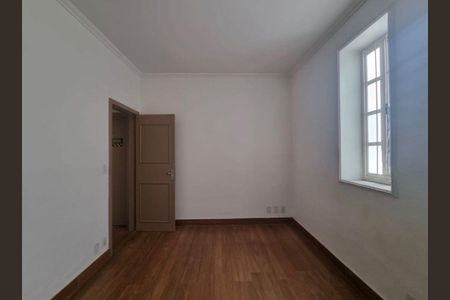 Casa para alugar com 275m², 3 quartos e 3 vagas
