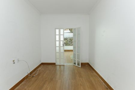Casa para alugar com 275m², 2 quartos e 3 vagas Casa para alugar com 275m², 2 quartos e 3 vagasQuarto 1