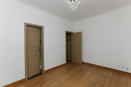 Casa para alugar com 275m², 2 quartos e 3 vagas Casa para alugar com 275m², 2 quartos e 3 vagasSuite