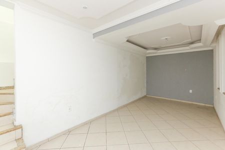 Casa para alugar com 275m², 2 quartos e 3 vagas Casa para alugar com 275m², 2 quartos e 3 vagasSala 2