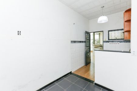 Casa para alugar com 275m², 2 quartos e 3 vagas Casa para alugar com 275m², 2 quartos e 3 vagasÁrea de Serviço