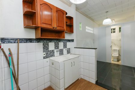 Casa para alugar com 275m², 2 quartos e 3 vagas Casa para alugar com 275m², 2 quartos e 3 vagasÁrea de Serviço