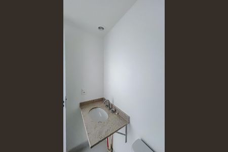 Banheiro de kitnet/studio para alugar com 1 quarto, 28m² em Vila Matilde, São Paulo