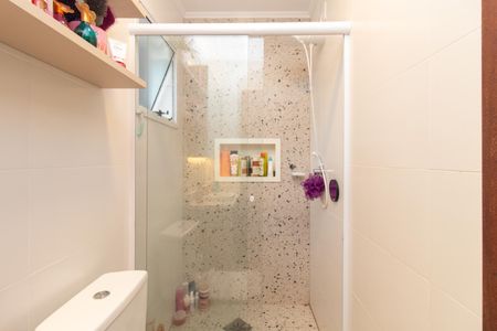 Casa à venda com 190m², 2 quartos e 3 vagas Casa à venda com 190m², 2 quartos e 3 vagasBanheiro