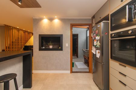Casa à venda com 190m², 2 quartos e 3 vagas Casa à venda com 190m², 2 quartos e 3 vagasCozinha