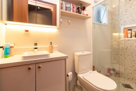 Casa à venda com 190m², 2 quartos e 3 vagas Casa à venda com 190m², 2 quartos e 3 vagasBanheiro