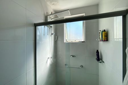 Apartamento à venda com 68m², 2 quartos e 2 vagas Apartamento à venda com 68m², 2 quartos e 2 vagasBanheiro