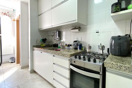 Apartamento à venda com 68m², 2 quartos e 2 vagas Apartamento à venda com 68m², 2 quartos e 2 vagasCozinha