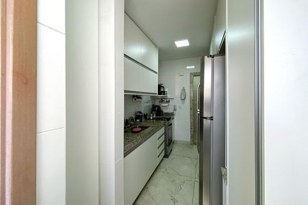 Apartamento à venda com 68m², 2 quartos e 2 vagas Apartamento à venda com 68m², 2 quartos e 2 vagasÁrea de Serviço