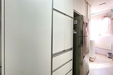 Apartamento à venda com 68m², 2 quartos e 2 vagas Apartamento à venda com 68m², 2 quartos e 2 vagasCozinha