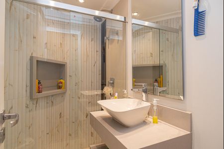 Apartamento à venda com 60m², 2 quartos e 1 vagaBanheiro 2