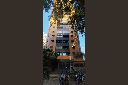 Apartamento à venda com 60m², 2 quartos e 1 vagaFachada