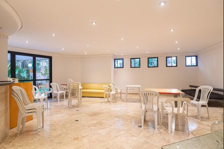 Apartamento à venda com 60m², 2 quartos e 1 vagaÁrea comum - Salão de festas