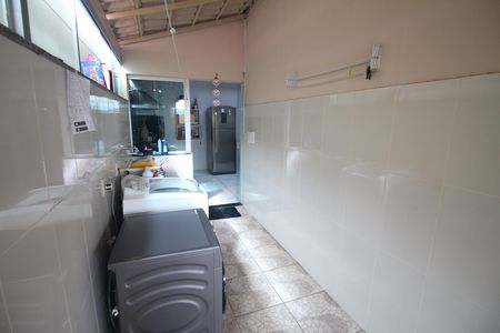 Casa à venda com 360m², 3 quartos e 2 vagasÁrea de Serviço