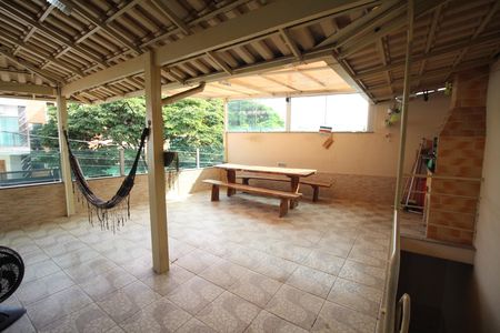 Casa à venda com 360m², 3 quartos e 2 vagasÁrea gourmet