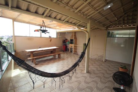Casa à venda com 360m², 3 quartos e 2 vagasÁrea gourmet