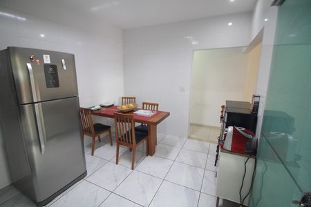 Casa à venda com 360m², 3 quartos e 2 vagasCozinha