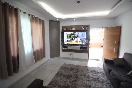 Sala de casa à venda com 3 quartos, 360m² em Diamante, Belo Horizonte