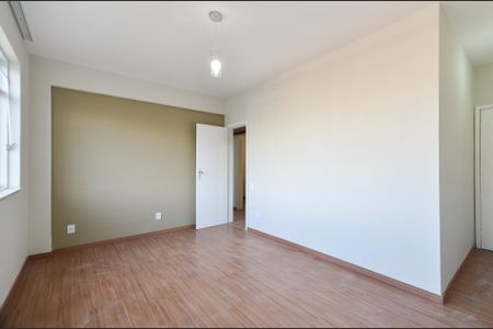 Apartamento para alugar com 80m², 3 quartos e 1 vagaSala Ambientes