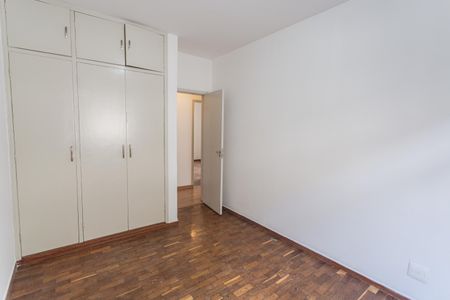 Apartamento à venda com 132m², 3 quartos e 3 vagas Apartamento à venda com 132m², 3 quartos e 3 vagasQuarto 3