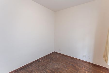 Apartamento à venda com 132m², 3 quartos e 3 vagas Apartamento à venda com 132m², 3 quartos e 3 vagasSuíte