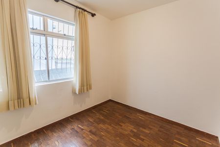 Apartamento à venda com 132m², 3 quartos e 3 vagas Apartamento à venda com 132m², 3 quartos e 3 vagasQuarto 2