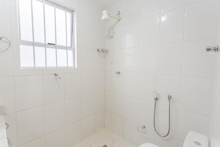 Apartamento à venda com 132m², 3 quartos e 3 vagas Apartamento à venda com 132m², 3 quartos e 3 vagasBanheiro Social