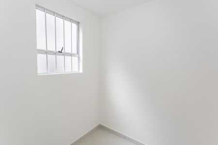 Apartamento à venda com 132m², 3 quartos e 3 vagas Apartamento à venda com 132m², 3 quartos e 3 vagasQuarto de Serviço