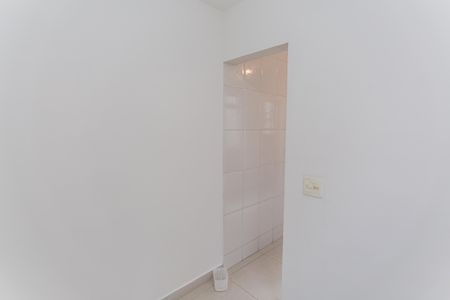 Apartamento à venda com 132m², 3 quartos e 3 vagas Apartamento à venda com 132m², 3 quartos e 3 vagasQuarto de Serviço