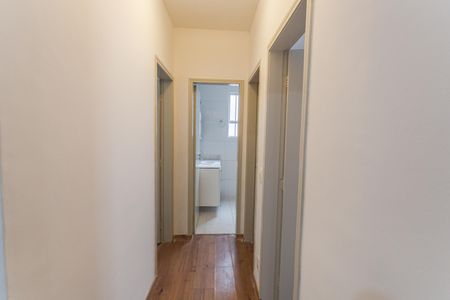 Apartamento à venda com 132m², 3 quartos e 3 vagas Apartamento à venda com 132m², 3 quartos e 3 vagasCorredor