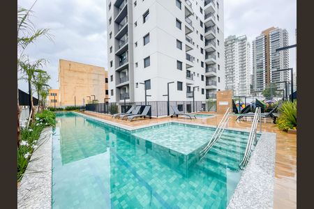 Apartamento para alugar com 25m², 1 quarto e sem vagaÁrea comum - Piscina
