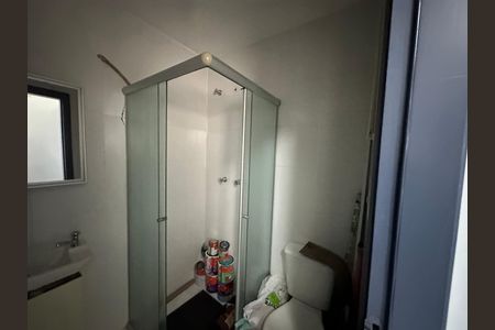 Apartamento para alugar com 144m², 4 quartos e 2 vagas Apartamento para alugar com 144m², 4 quartos e 2 vagasBanheiro de serviço