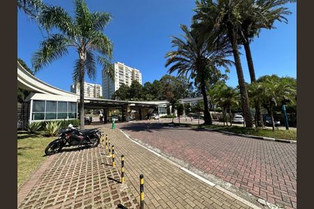 Apartamento para alugar com 144m², 4 quartos e 2 vagas Apartamento para alugar com 144m², 4 quartos e 2 vagasFachada e portaria