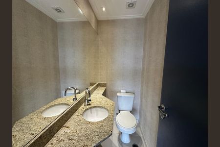 Apartamento para alugar com 144m², 4 quartos e 2 vagas Apartamento para alugar com 144m², 4 quartos e 2 vagasLavabo