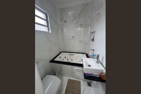 Apartamento para alugar com 88m², 2 quartos e 1 vaga Apartamento para alugar com 88m², 2 quartos e 1 vagaBanheiro