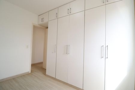 Apartamento para alugar com 106m², 4 quartos e 2 vagasQuarto 3