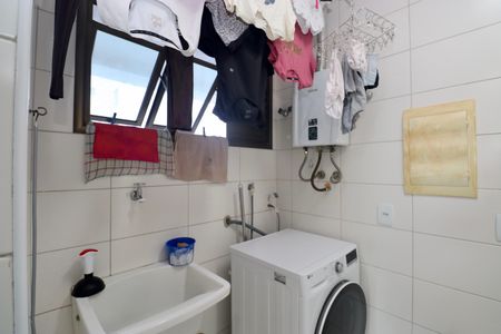 Apartamento para alugar com 142m², 3 quartos e 2 vagas Apartamento para alugar com 142m², 3 quartos e 2 vagasÁrea de Serviço