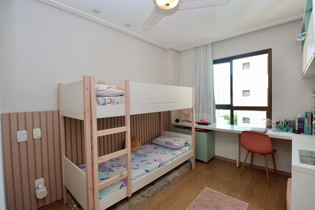 Apartamento para alugar com 142m², 3 quartos e 2 vagas Apartamento para alugar com 142m², 3 quartos e 2 vagasQuarto 3