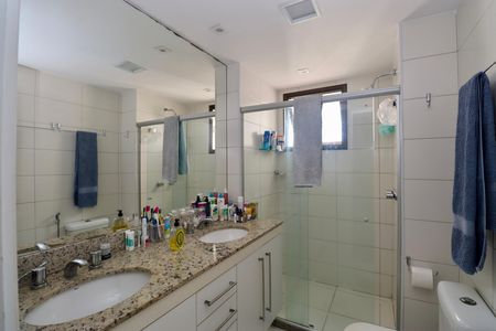 Apartamento para alugar com 142m², 3 quartos e 2 vagas Apartamento para alugar com 142m², 3 quartos e 2 vagasSuite 2