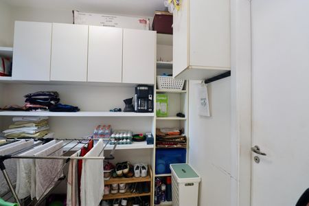Apartamento para alugar com 142m², 3 quartos e 2 vagas Apartamento para alugar com 142m², 3 quartos e 2 vagasDependência