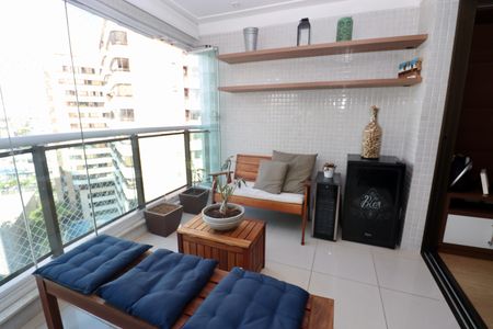 Apartamento para alugar com 142m², 3 quartos e 2 vagas Apartamento para alugar com 142m², 3 quartos e 2 vagasVaranda
