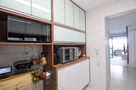 Apartamento para alugar com 142m², 3 quartos e 2 vagas Apartamento para alugar com 142m², 3 quartos e 2 vagasCozinha