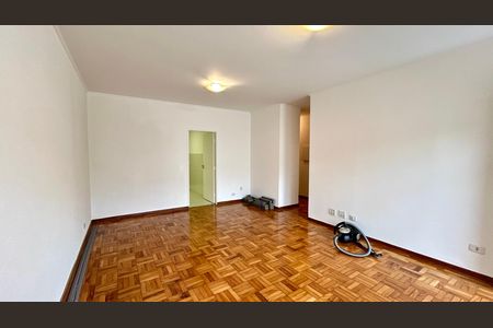 Sala de casa para alugar com 3 quartos, 190m² em Vila Rosalia, Guarulhos