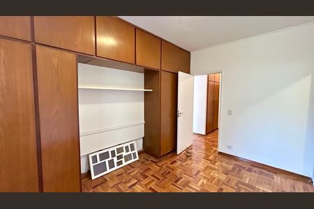 Casa para alugar com 190m², 3 quartos e 3 vagas Casa para alugar com 190m², 3 quartos e 3 vagasQuarto Suíte