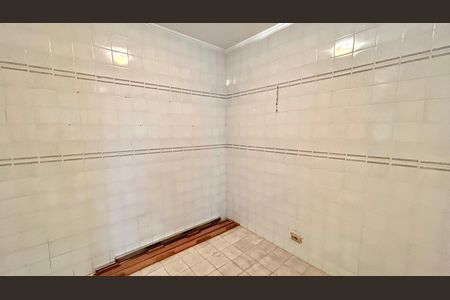 Casa para alugar com 190m², 3 quartos e 3 vagas Casa para alugar com 190m², 3 quartos e 3 vagasDespensa