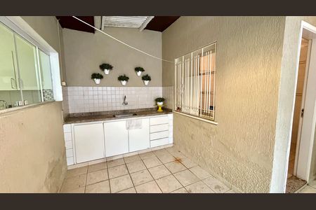 Casa para alugar com 190m², 3 quartos e 3 vagas Casa para alugar com 190m², 3 quartos e 3 vagasQuintal